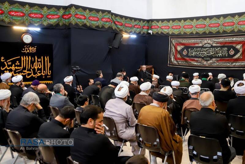 برگزاری باشکوه مراسم تاسوعای حسینی در دفاتر مراجع عظام تقلید/م