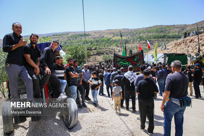 تاسوعای حسینی در روستای درصوفیان بجنورد