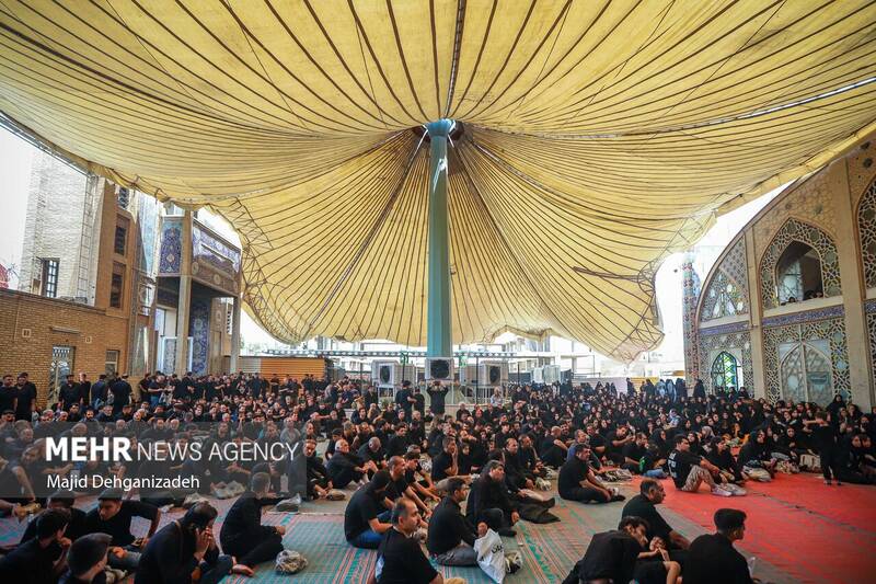 عزاداری تاسوعای حسینی در مسجد حظیره یزد
