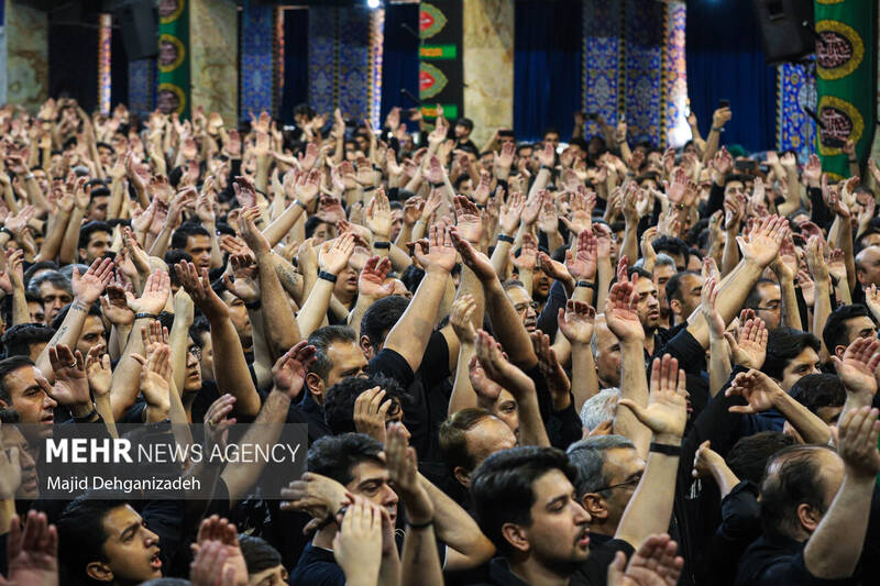 عزاداری تاسوعای حسینی در مسجد حظیره یزد
