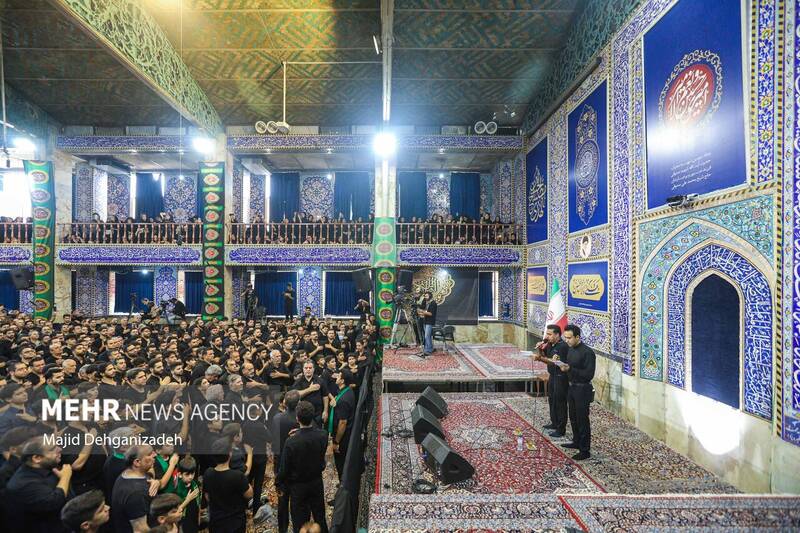 عزاداری تاسوعای حسینی در مسجد حظیره یزد