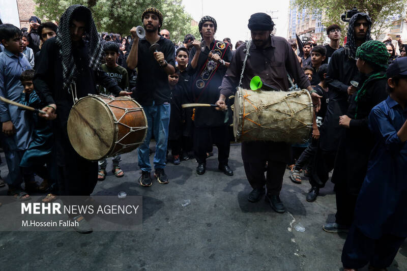 عزاداری تاسوعای حسینی در ایرانشهر