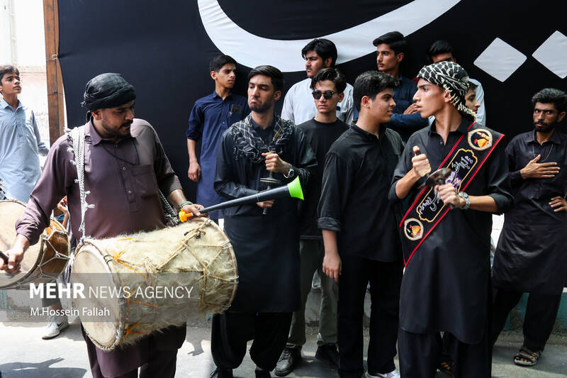 عزاداری تاسوعای حسینی در ایرانشهر