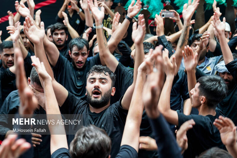 عزاداری تاسوعای حسینی در ایرانشهر