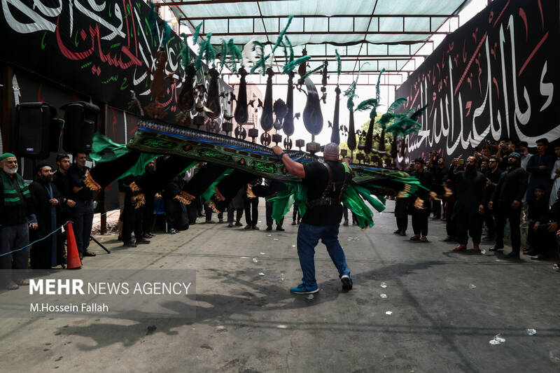 عزاداری تاسوعای حسینی در ایرانشهر