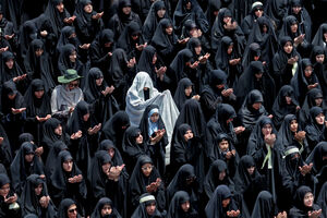 عکس/ عاشورای حسینی در سعادت آباد تهران