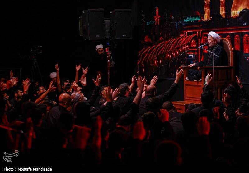 مسجد جمکران در شب عاشورا؛ همنوا با کربلا، همعهد با ظهور +تصاویر