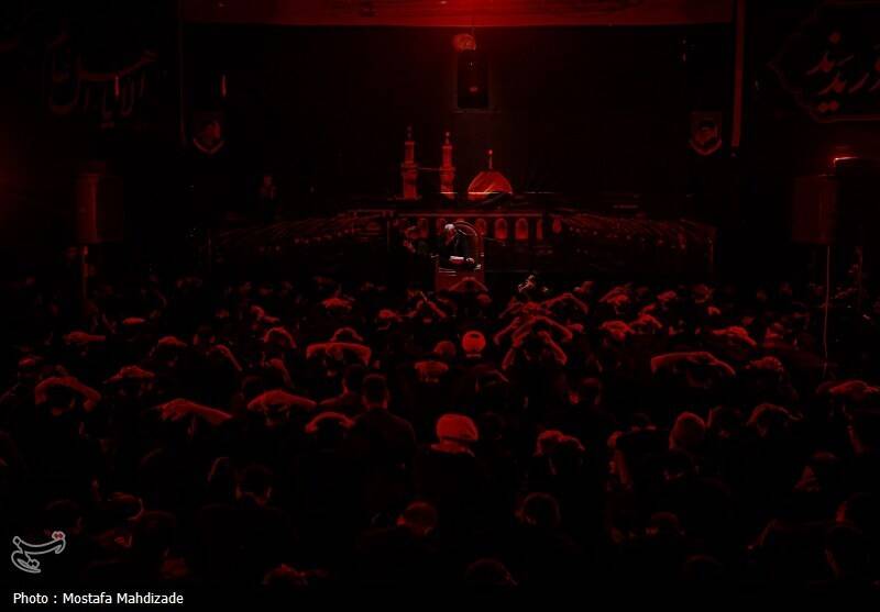 مسجد جمکران در شب عاشورا؛ همنوا با کربلا، همعهد با ظهور +تصاویر