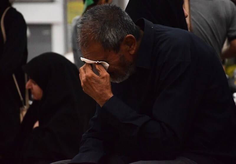 گلستان در عزای حسینی غرق در سوگ و ماتم +تصاویر