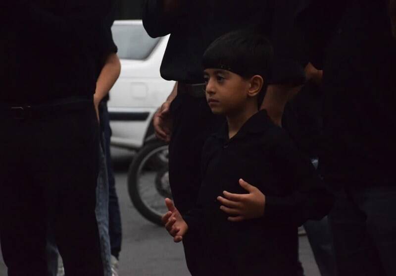 گلستان در عزای حسینی غرق در سوگ و ماتم +تصاویر