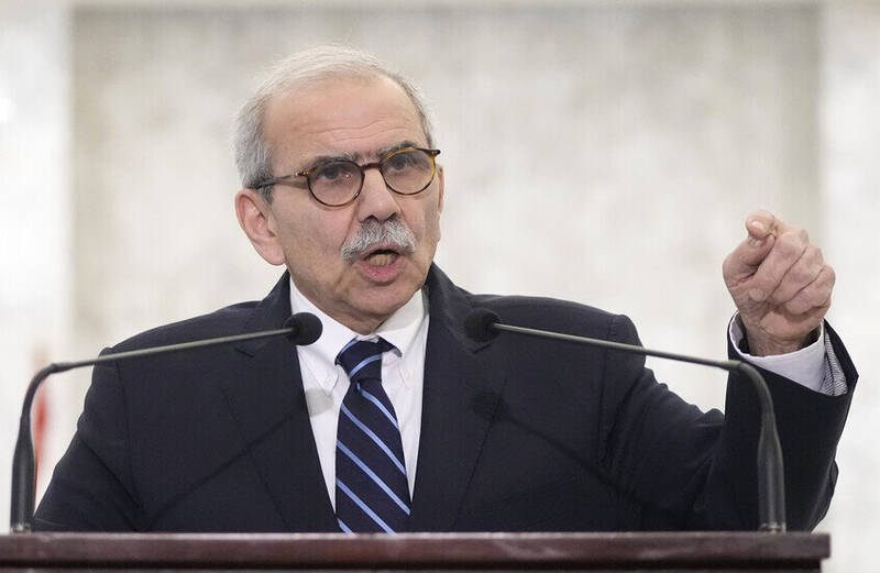 نگاهی به عملکرد یک‌ساله رئیس جمهور و نخست وزیر لبنان/ دولت نواف سلام؛ دولت در خدمت منافع لبنان یا رژیم صهیونیستی؟