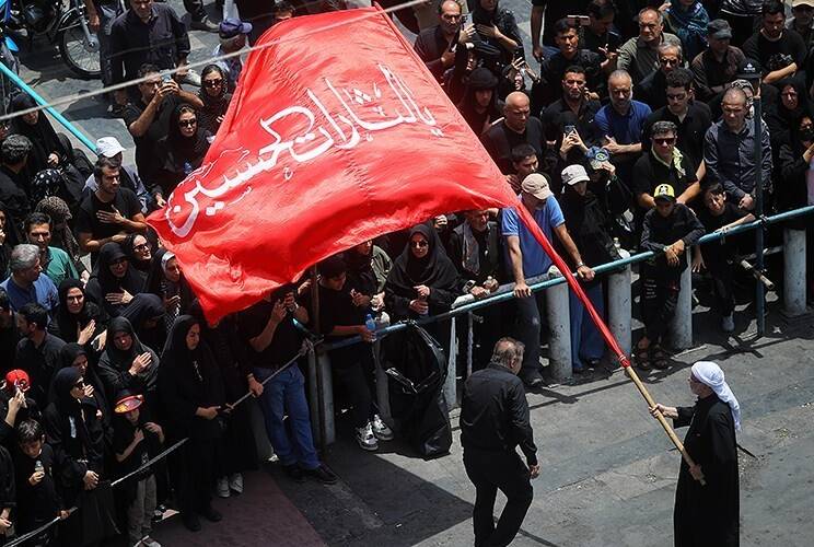 حسين،شهر،فرياد،سنگين،چشماني،زمزمه،كربلا،منتظر،گوش،فضاي،امام، ...