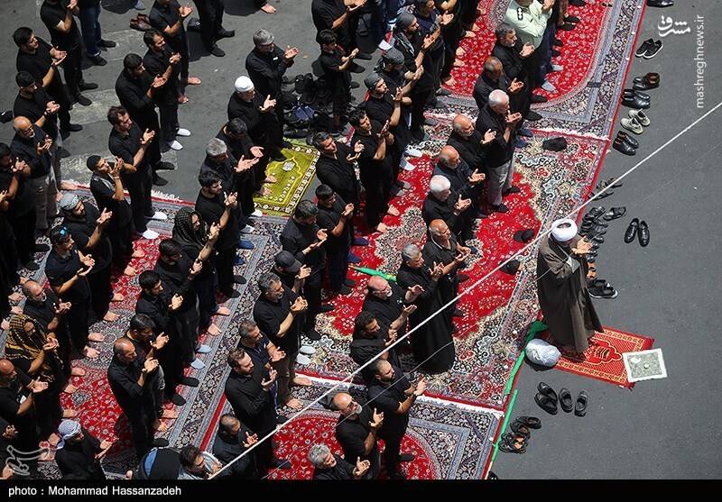 عکس/ خیمه سوزان ظهر عاشورا در چهارراه گلوبندک تهران