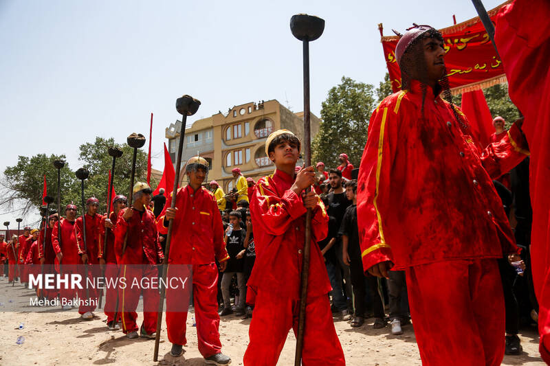 آیین خیمه‌سوزان عاشورا در هیئت خیام‌الحسین (ع) قم‎