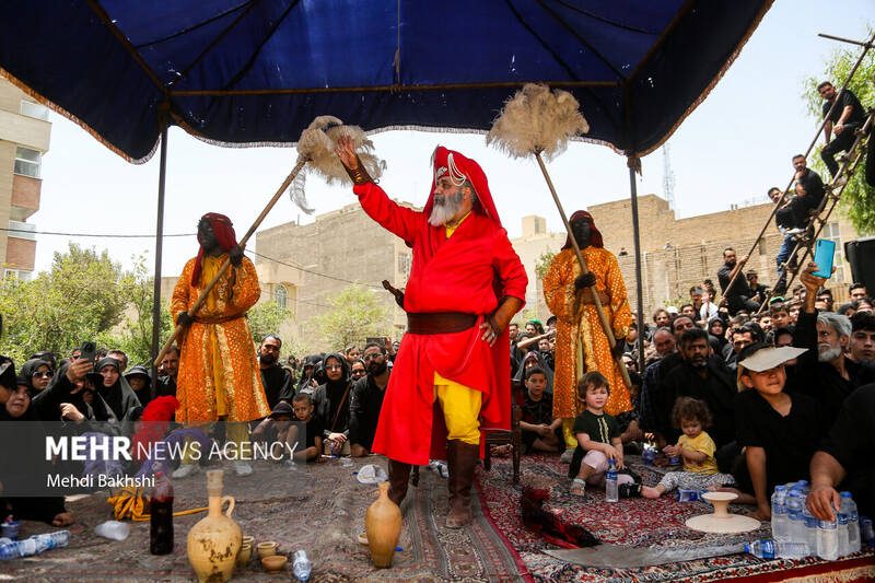 آیین خیمه‌سوزان عاشورا در هیئت خیام‌الحسین (ع) قم‎