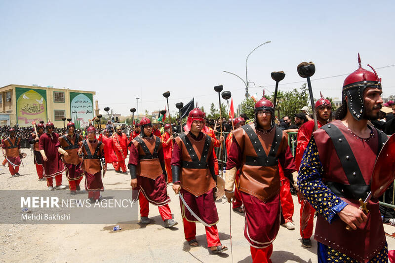 آیین خیمهسوزان عاشورا در هیئت خیامالحسین (ع) قم