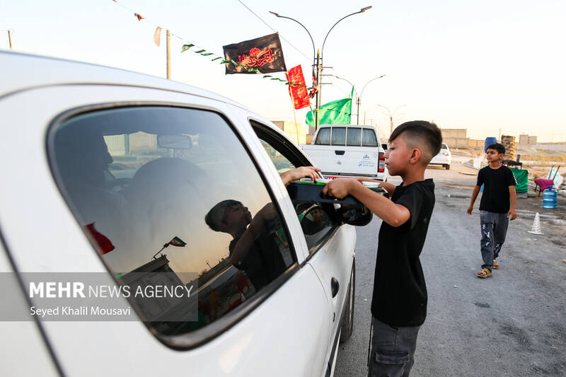 کودکان رامشیر؛ پیشگامان خدمت حسینی