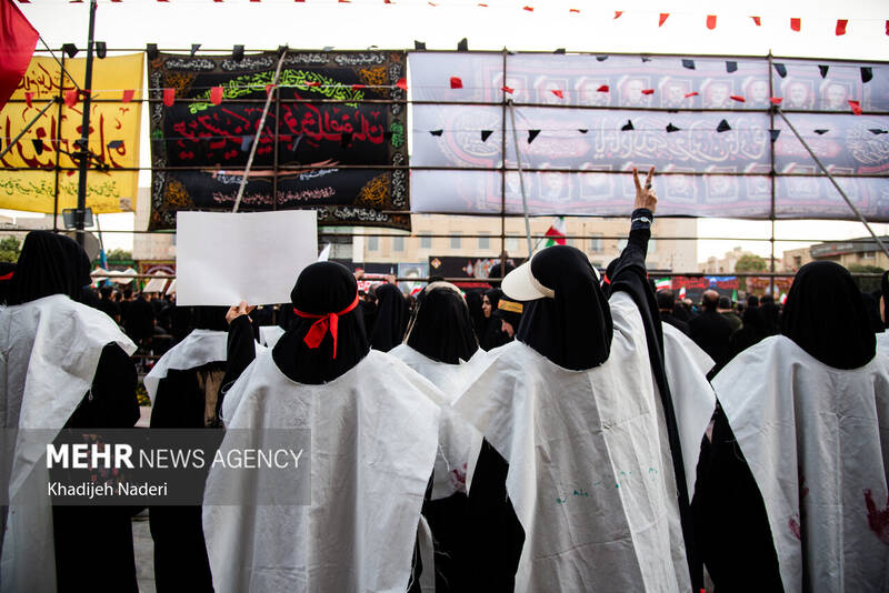 اجتماع عظیم «یوم الحسین» در اصفهان