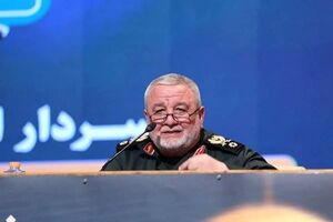 سردار جباری: خش اعظمی از موشکهای مؤثر کشورمان را نشان ندادیم