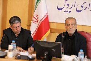 پزشکیان: دولت از هیچ تلاشی برای اتمام راه آهن اردبیل دریغ نمیکند