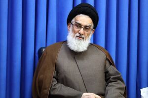 احتمالاتی که فرماندهان نظامی کشور باید بررسی کنند/ پیشنهاد اجرایی یک عضو مجلس خبرگان درباره "تنگه هرمز"