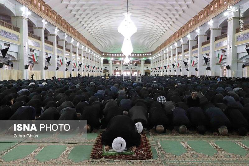 حضور رئیس جمهور در نماز ظهر عاشورا - تبریز