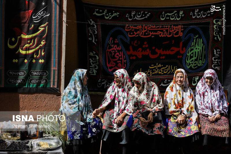 نخل‌گردانی روز عاشورا در روستای تاریخی ابیانه - اصفهان