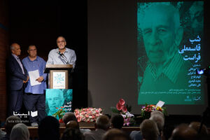 نویسنده «نخلهای بیسر» تجلیل شد