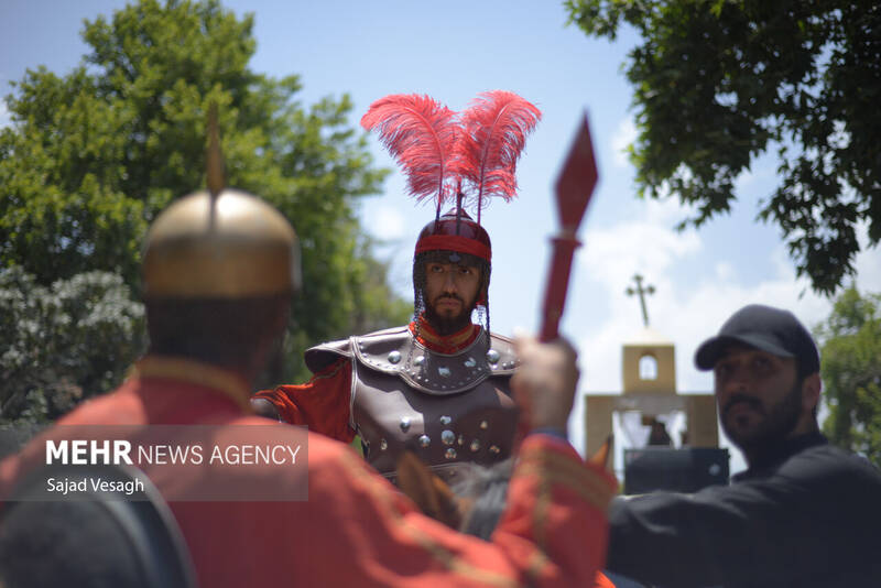 کاروان نمادین طایفه بنی اسد در همدان