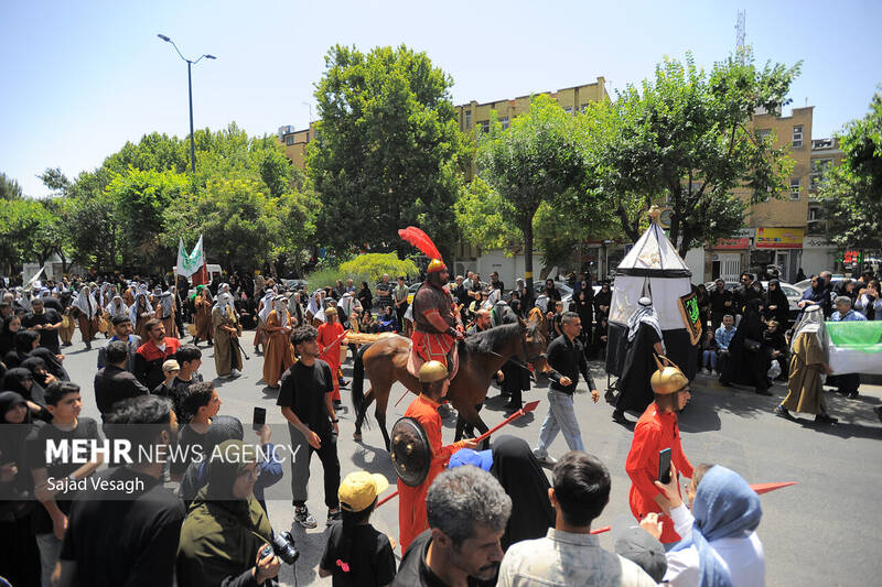 کاروان نمادین طایفه بنی اسد در همدان