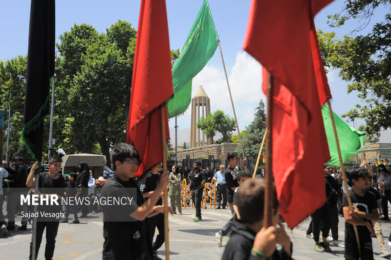 کاروان نمادین طایفه بنی اسد در همدان