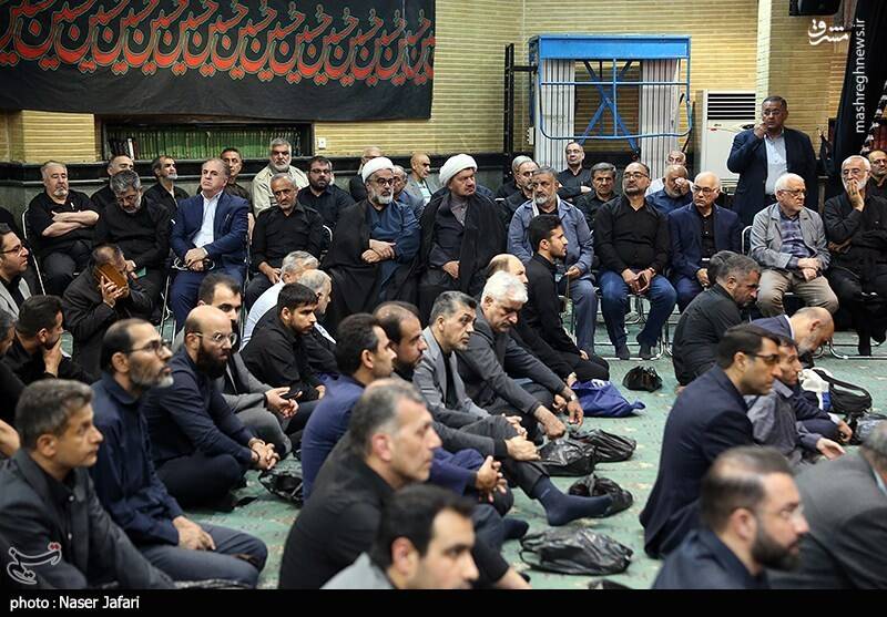 عکس / مراسم گرامیداشت شهدای قرارگاه مرکزی حضرت خاتم الانبیاء 31