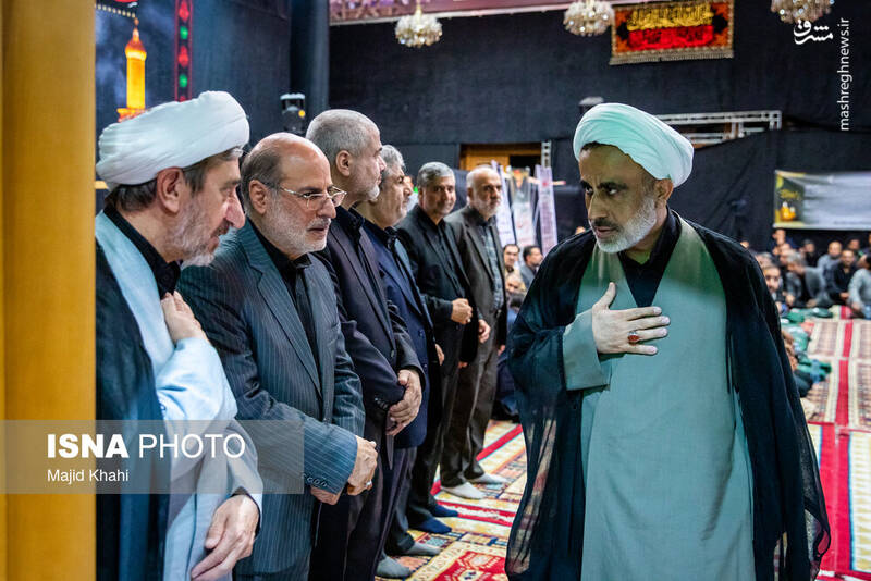 عکس / مراسم گرامیداشت شهدای حمله رژیم صهیونیستی به زندان اوین در مسجد ارگ 30