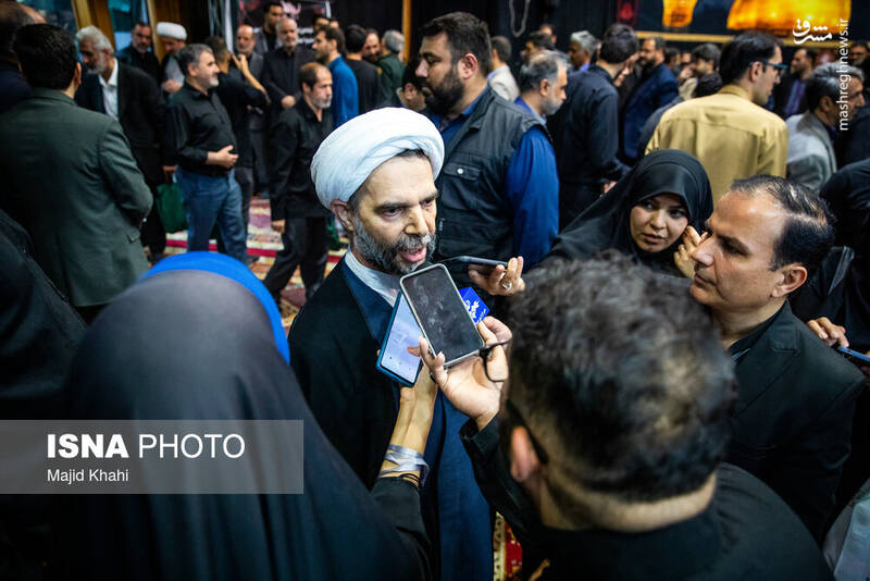 عکس / مراسم گرامیداشت شهدای حمله رژیم صهیونیستی به زندان اوین در مسجد ارگ 21