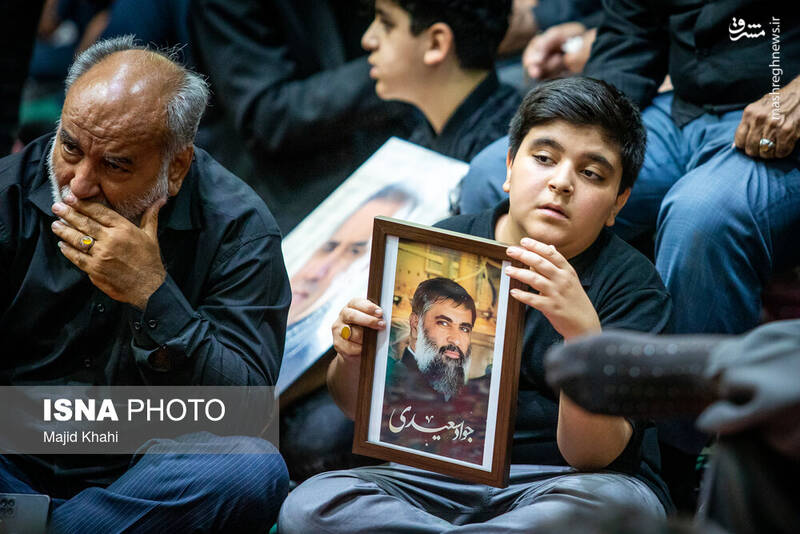 عکس / مراسم گرامیداشت شهدای حمله رژیم صهیونیستی به زندان اوین در مسجد ارگ 12
