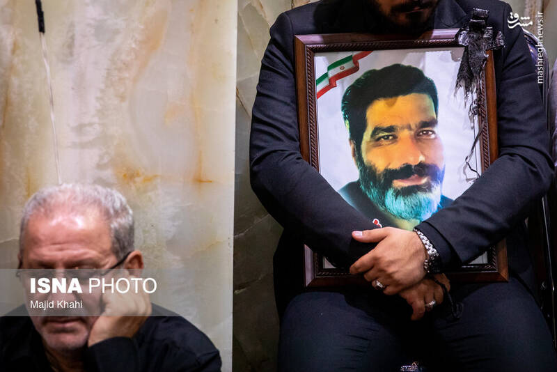عکس / مراسم گرامیداشت شهدای حمله رژیم صهیونیستی به زندان اوین در مسجد ارگ 10