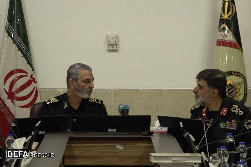 تجلیل از اقدامات هوشمندانه و مقتدرانه پلیس/ نقش راهبردی فراجا در تأمین امنیت ملی