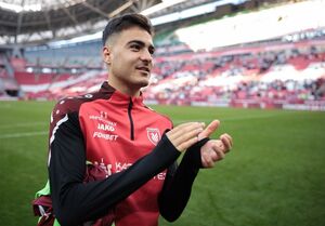 بازیکن روبین کازان به پیکان میرود؟