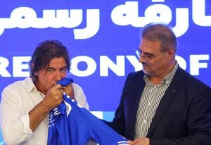ساپینتو شوآف کرده و حامیانش حرکات پوپولیستی انجام میدهند / معنی انتقال دانش از طریق سیدورف را هم متوجه شدیم!