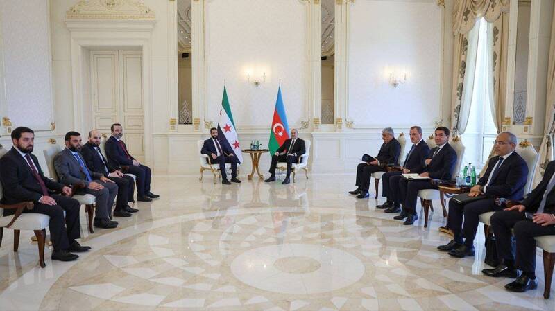 دیدار «جولانی» با «الهام علیاف» در باکو+ عکس