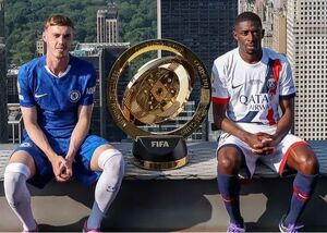 بازسازی یک صحنه تاریخی توسط دو ستاره + عکس