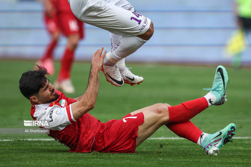 معاوضه،مدافع،پرسپوليس،باشگاه،عمري،جذب،مديران،يوسفي،سپاهان