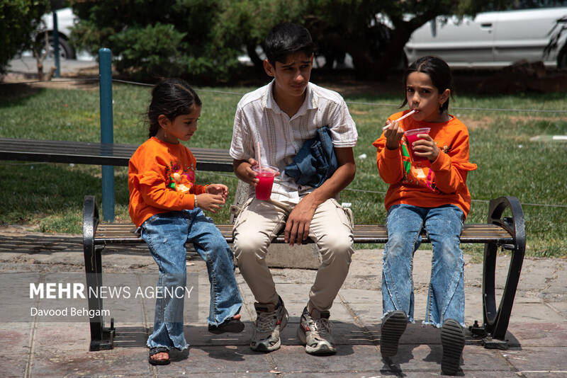 تابستان داغ مشهد