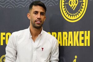 بازیکن استقلالی دو ساله به سپاهان پیوست