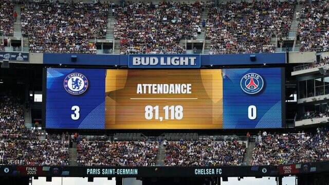 واکنش انریکه به شکست مقابل چلسی 3