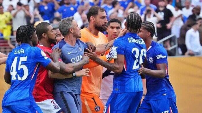 محرومیت و جریمه سنگین در انتظار سرمربی PSG 3