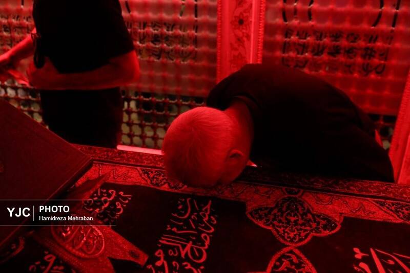 عکس / آیین غبارروبی ضریح مطهر امامزاده صالح (ع) 37