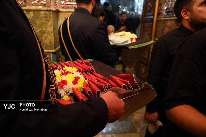 عکس / آیین غبارروبی ضریح مطهر امامزاده صالح (ع) 35