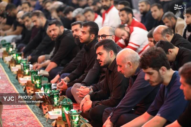 عکس / آیین غبارروبی ضریح مطهر امامزاده صالح (ع) 22