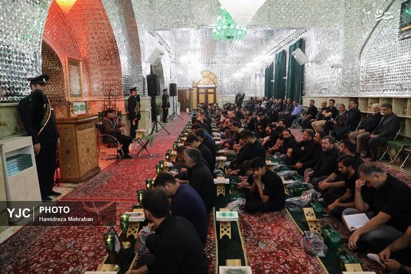عکس / آیین غبارروبی ضریح مطهر امامزاده صالح (ع) 17